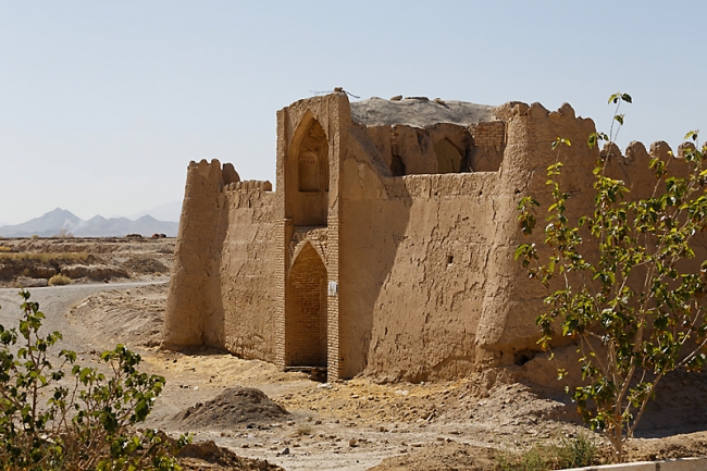 Mehriz-Caravanserail et fort de Saryazd-023